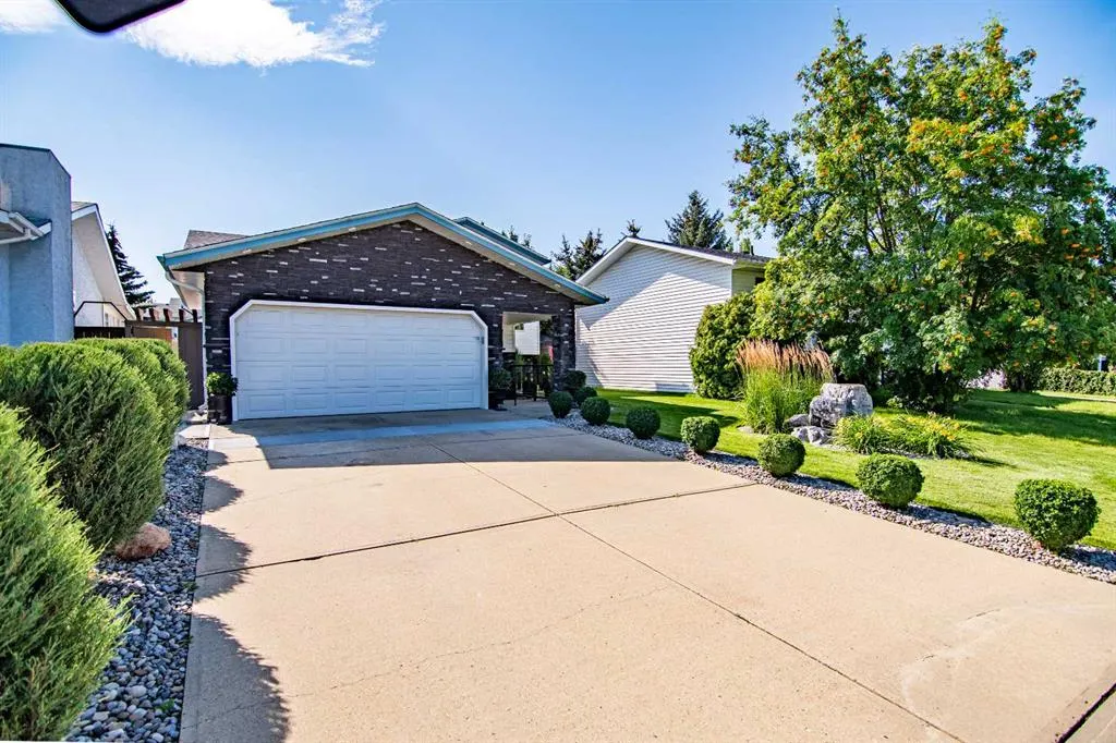 93 Ellenwood Drive