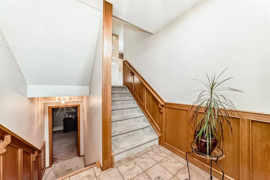 142 Edgeview Road NW