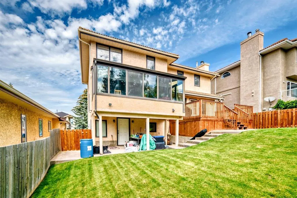142 Edgeview Road NW