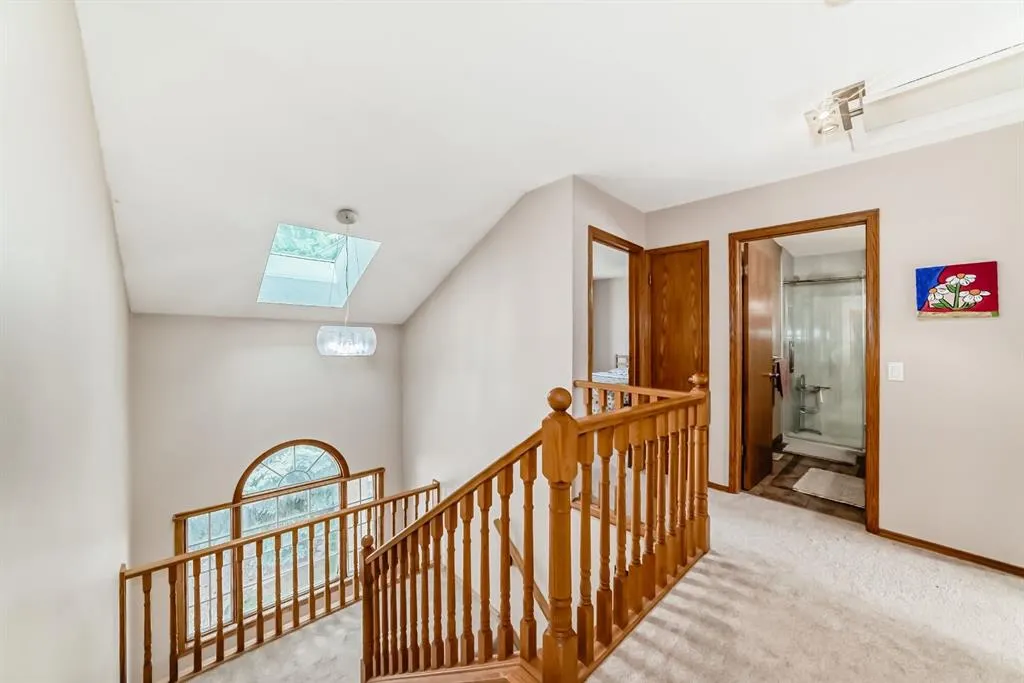 142 Edgeview Road NW