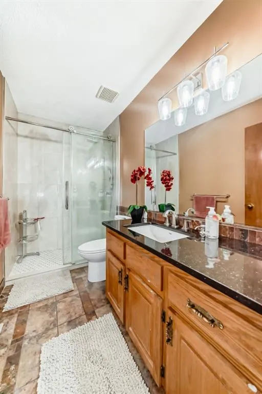 142 Edgeview Road NW