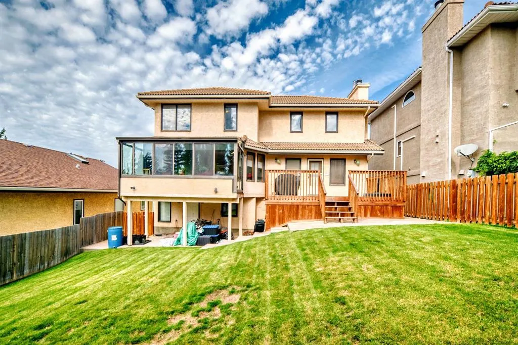 142 Edgeview Road NW