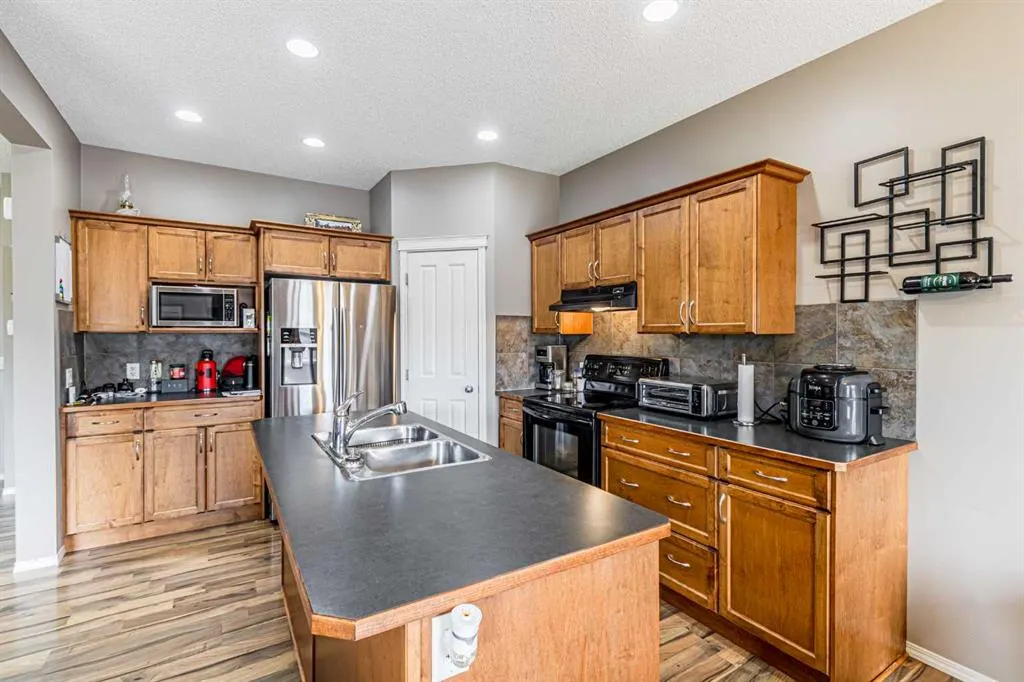 14 Elgin Meadows Way SE
