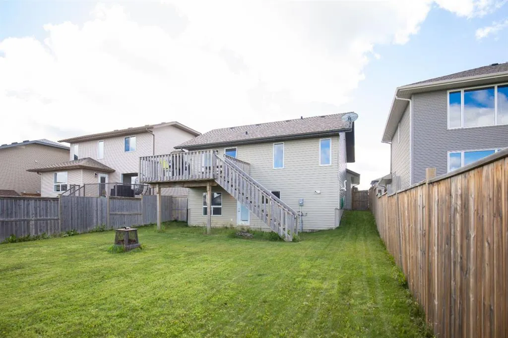 130 Larsen Crescent