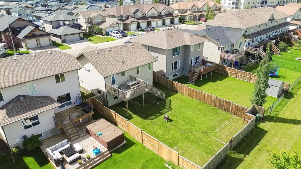 130 Larsen Crescent