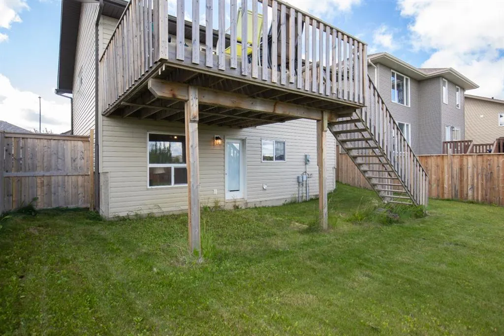 130 Larsen Crescent
