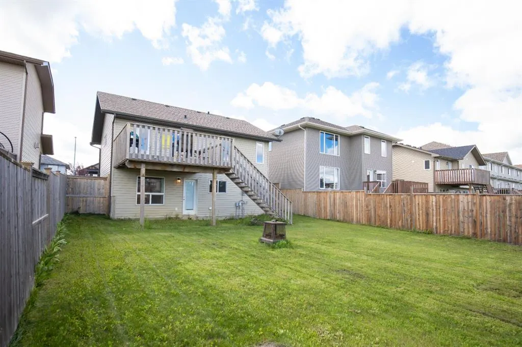 130 Larsen Crescent