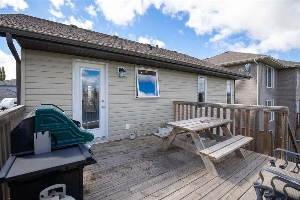 130 Larsen Crescent