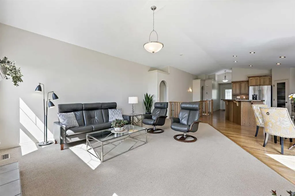 967 Bayside Drive SW