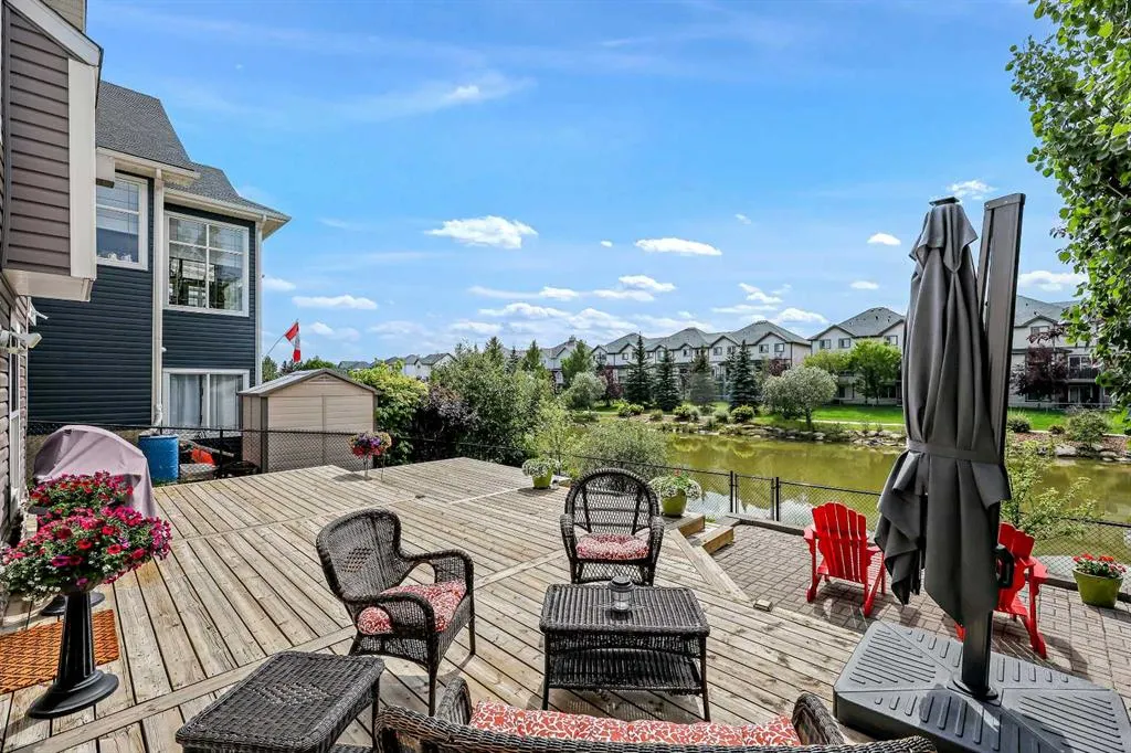 967 Bayside Drive SW