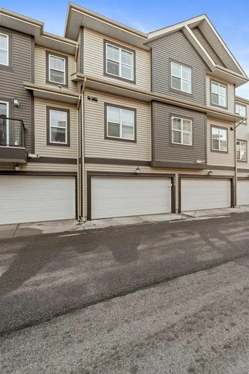 109 Mckenzie Towne Square SE