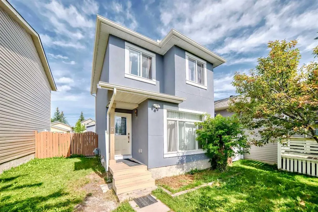 7 Martinview Crescent