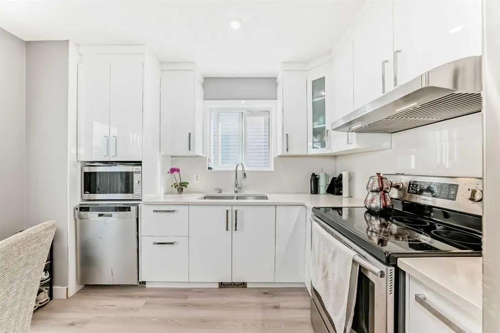 7 Martinview Crescent