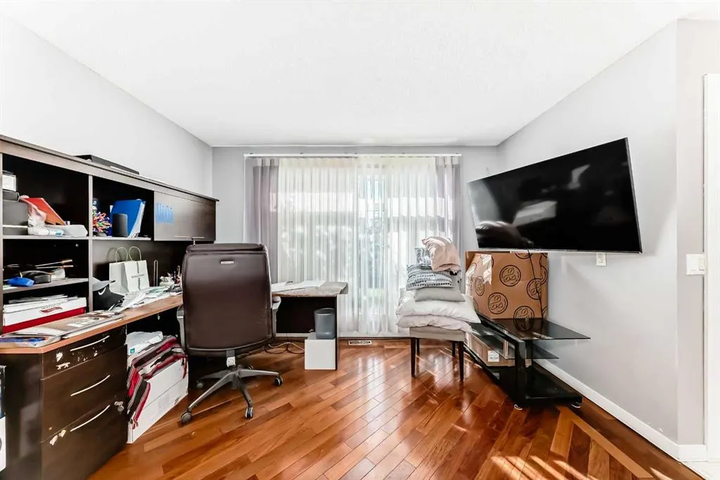 7 Martinview Crescent