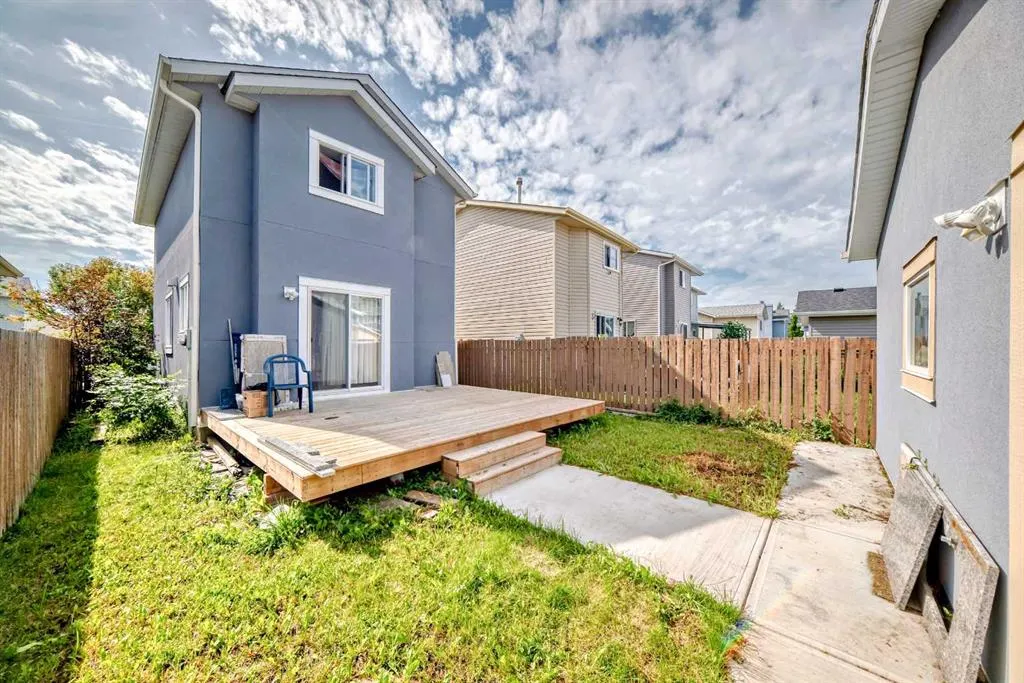 7 Martinview Crescent