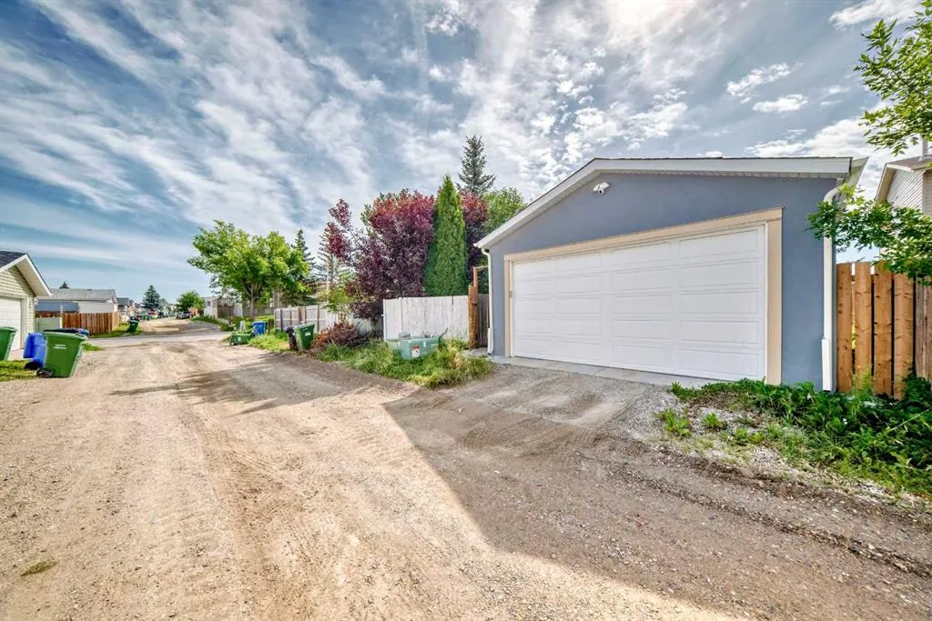 7 Martinview Crescent