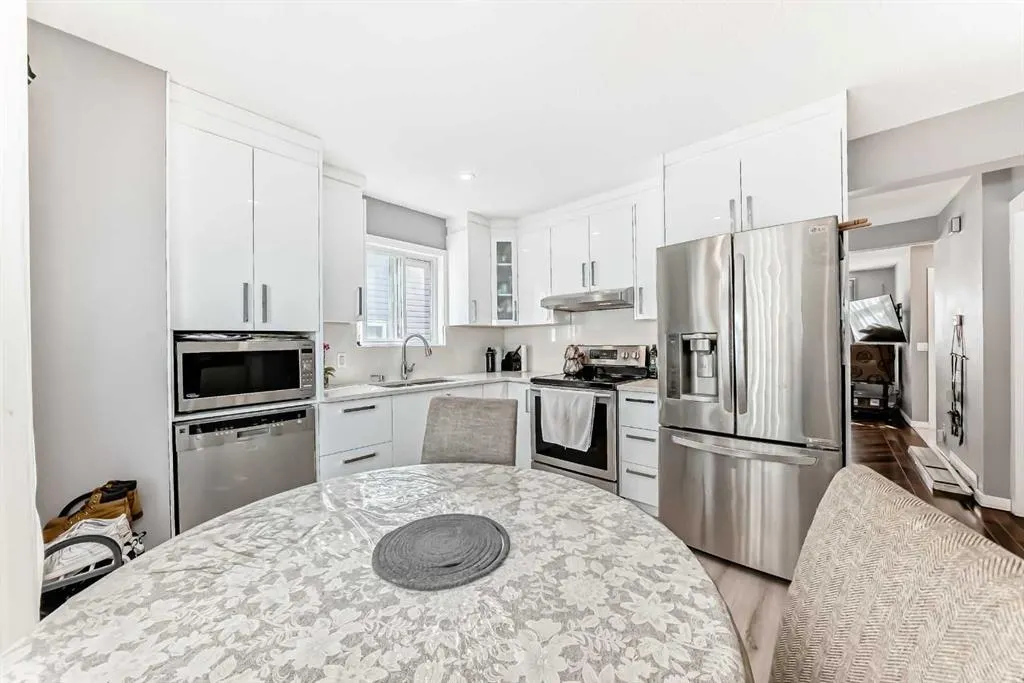 7 Martinview Crescent