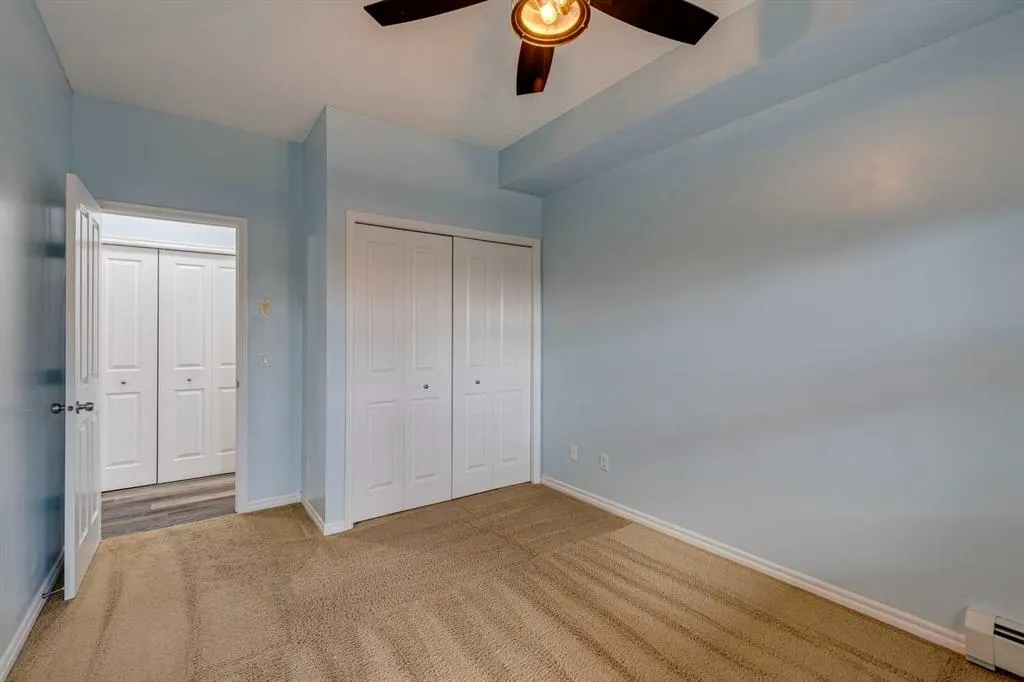 4 Kingsland Close SE, #2203