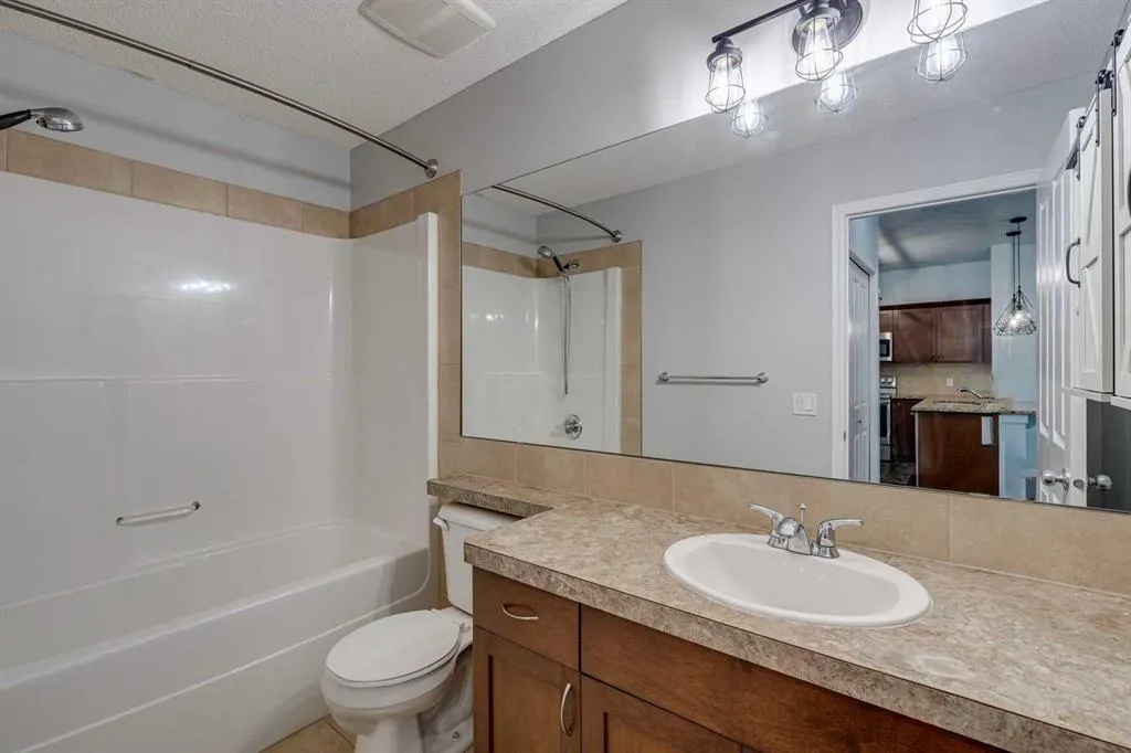 4 Kingsland Close SE, #2203