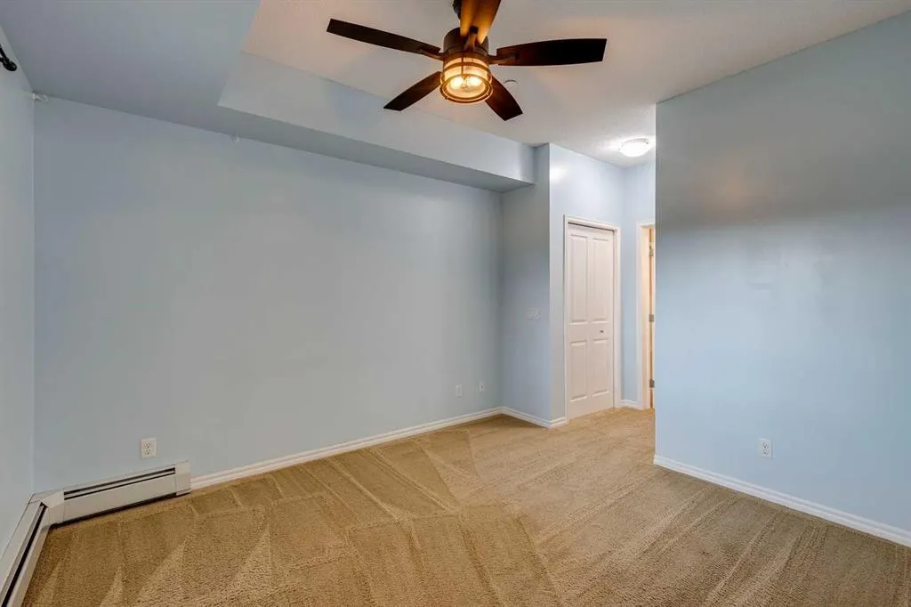 4 Kingsland Close SE, #2203
