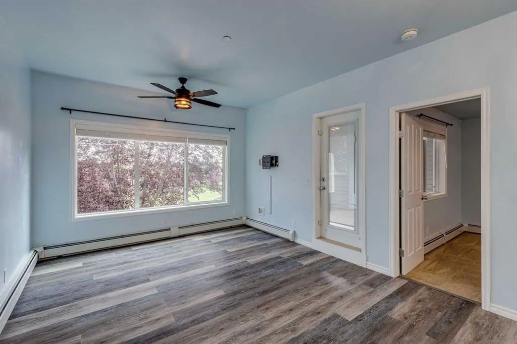 4 Kingsland Close SE, #2203