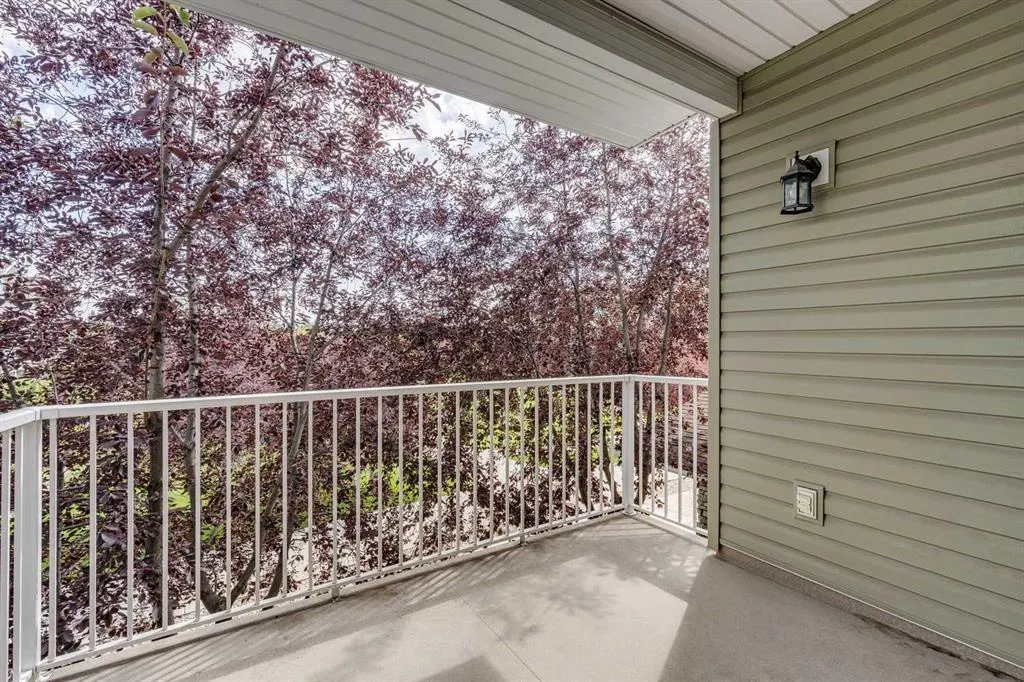 4 Kingsland Close SE, #2203