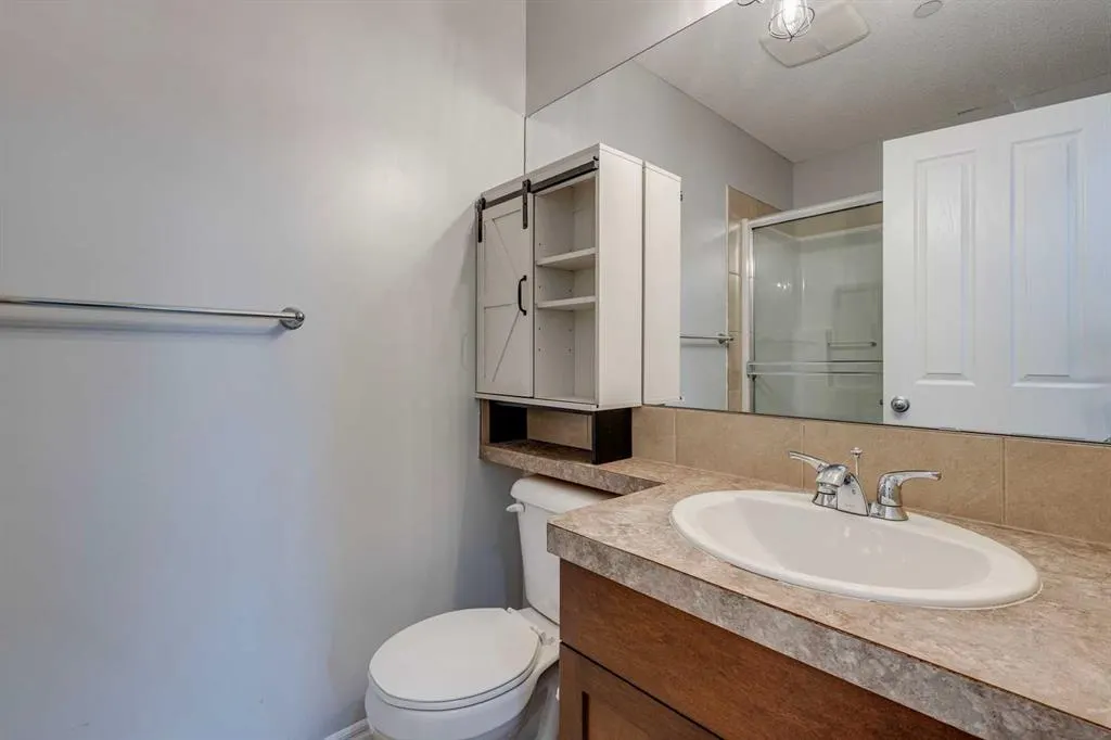 4 Kingsland Close SE, #2203