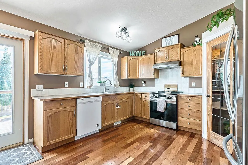 130 Willow Ridge Crescent