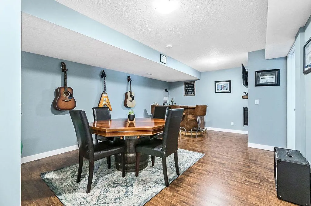 130 Willow Ridge Crescent