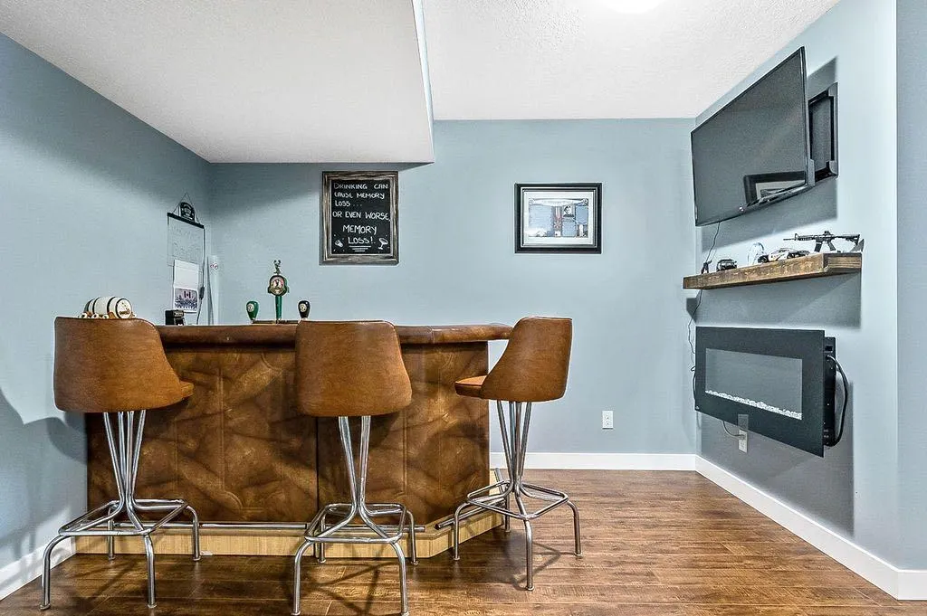 130 Willow Ridge Crescent