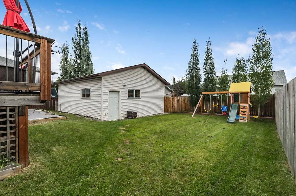 130 Willow Ridge Crescent