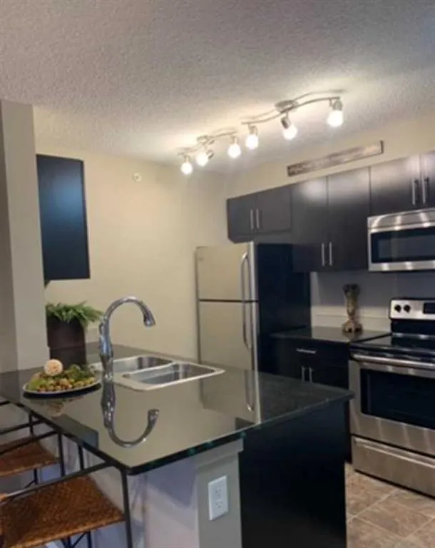 81 Legacy Boulevard SE, #3416