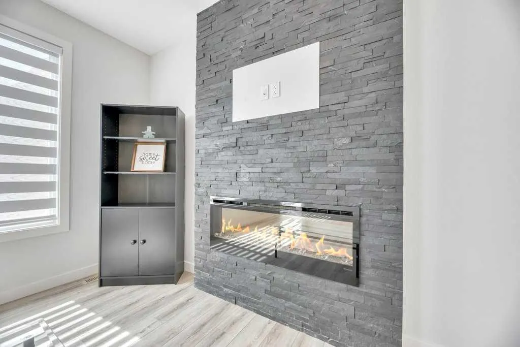 75 Amblehurst Link NW