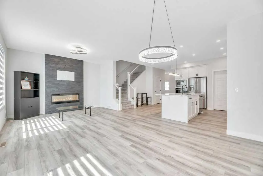 75 Amblehurst Link NW