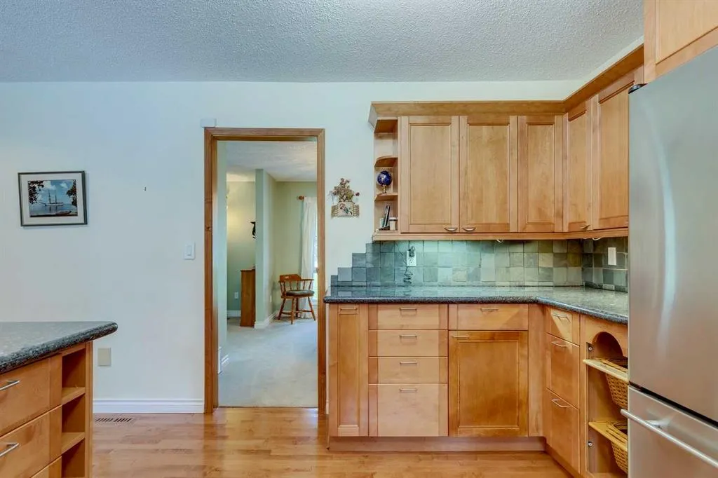28 Wolf Drive