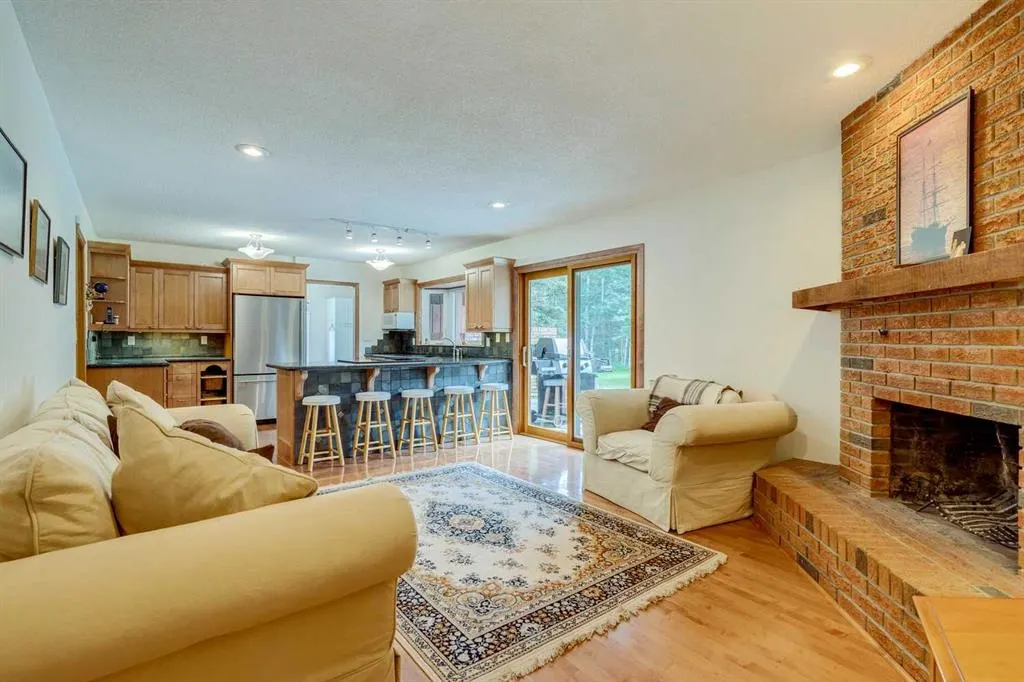 28 Wolf Drive