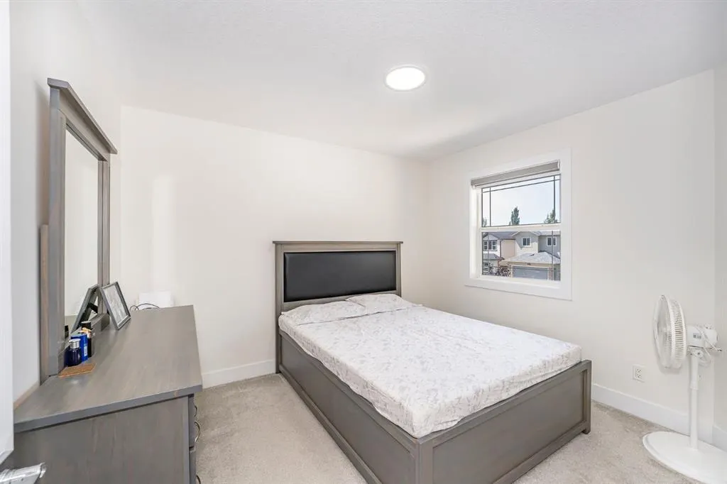 132 Willowmere Close