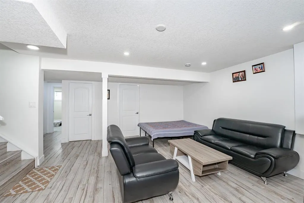 132 Willowmere Close