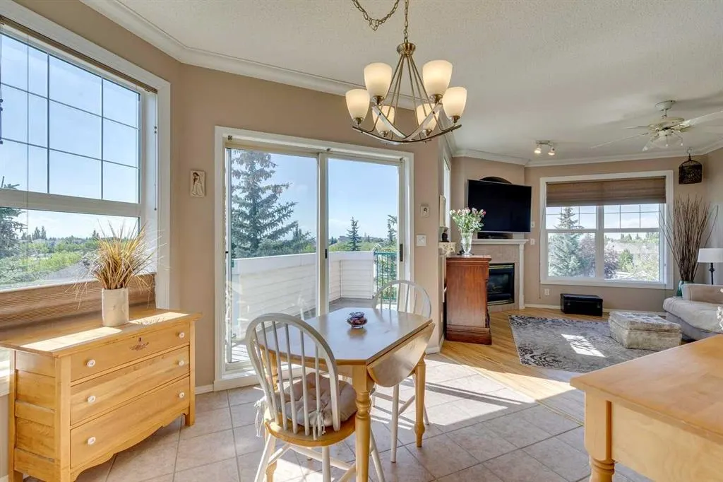 78 Prestwick Gardens SE, #301