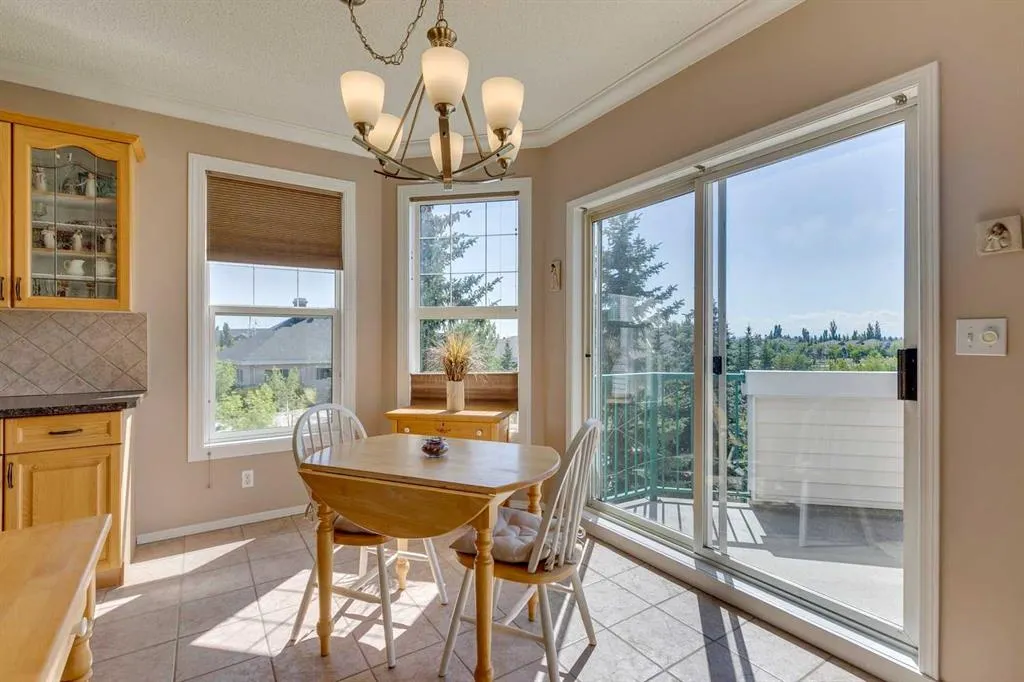 78 Prestwick Gardens SE, #301