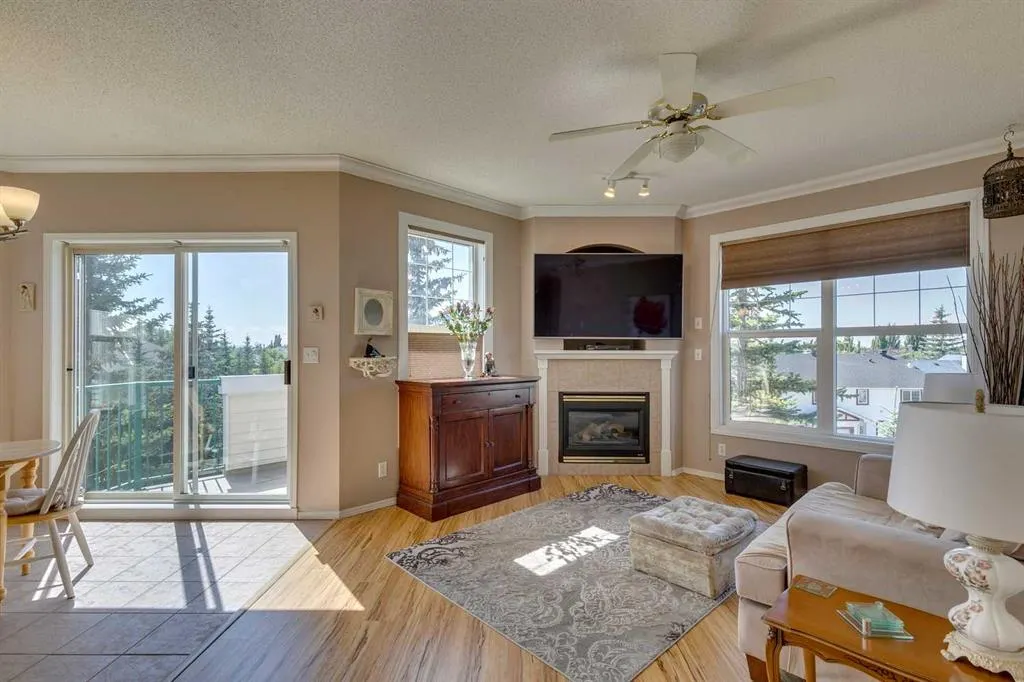 78 Prestwick Gardens SE, #301