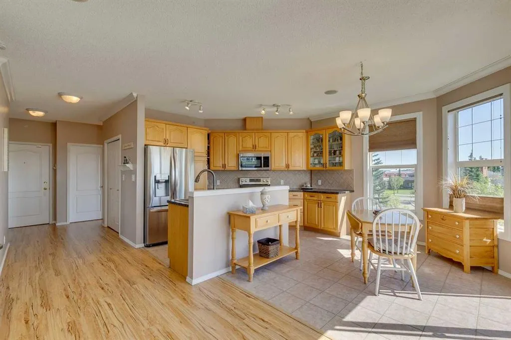 78 Prestwick Gardens SE, #301