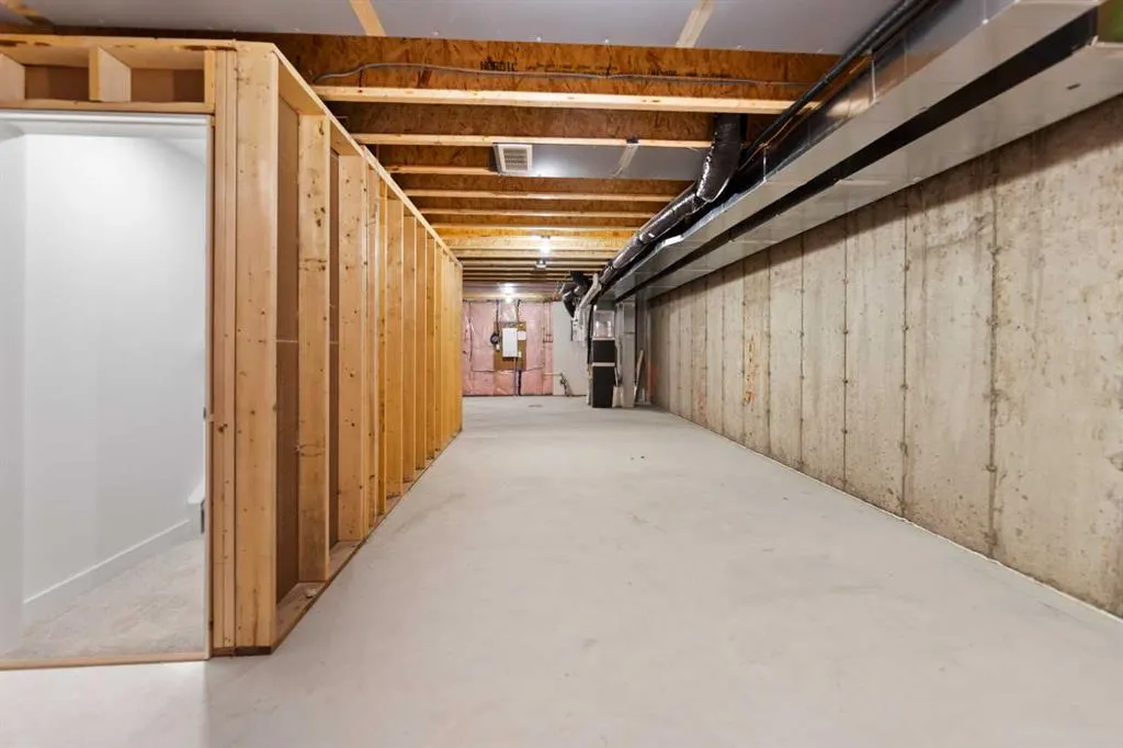15 Coopersfield Link SW, #300