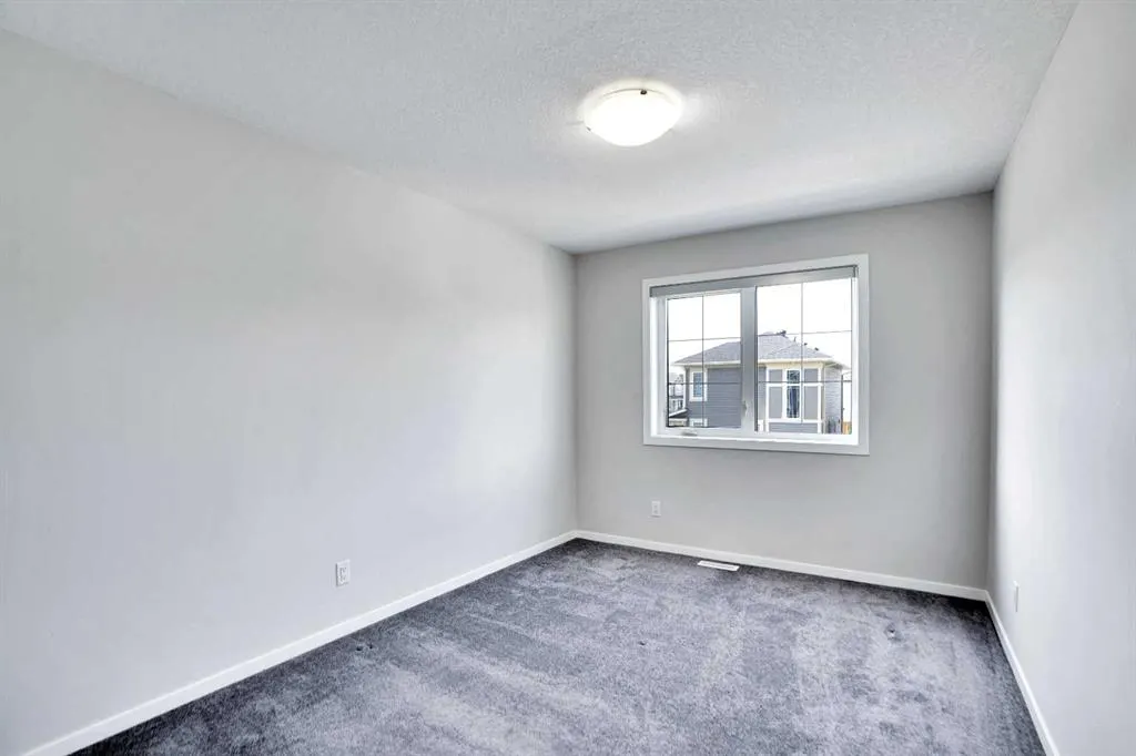 154 Cityside Grove NE