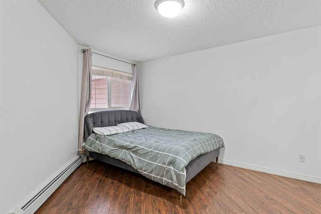 22 Richard Place SW, #143