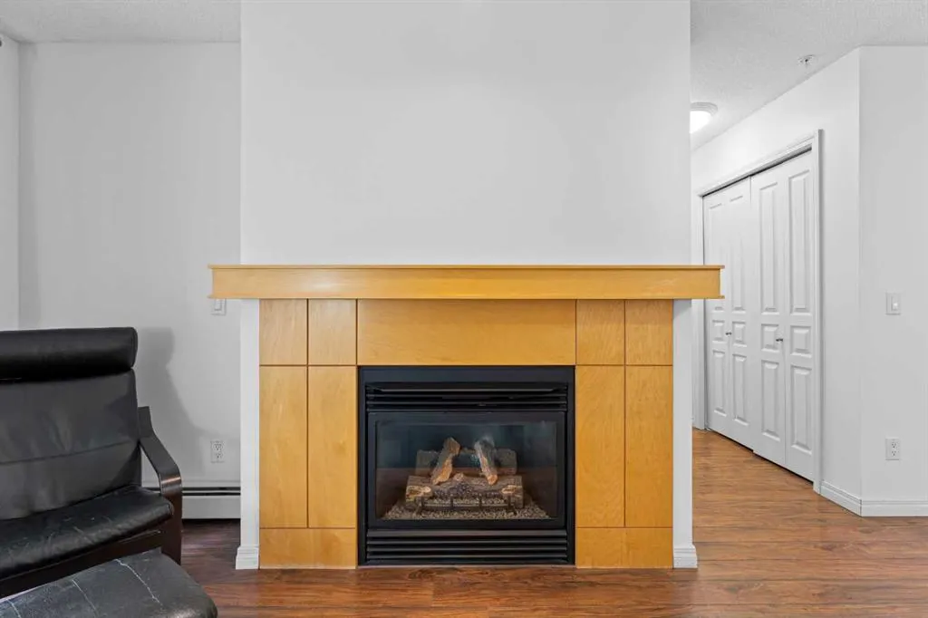 22 Richard Place SW, #143