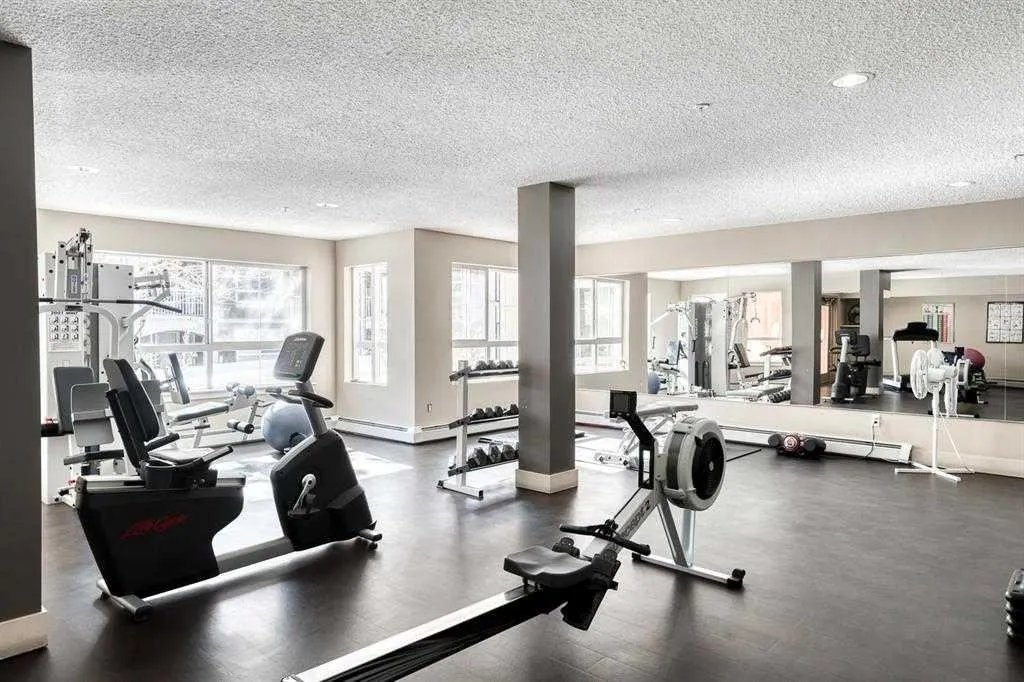 22 Richard Place SW, #143