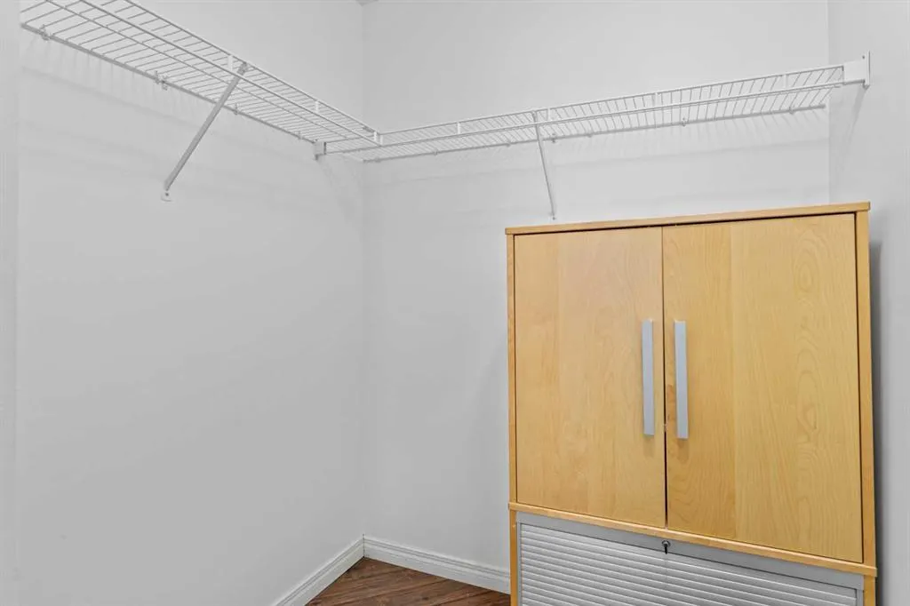 22 Richard Place SW, #143