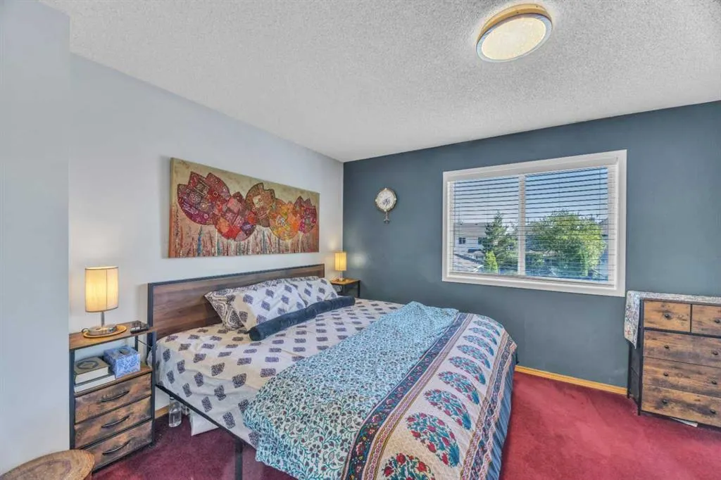 144 Tarington Park NE