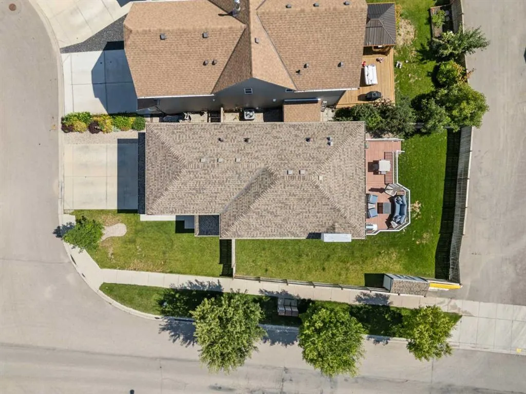240 Copperpond Green SE
